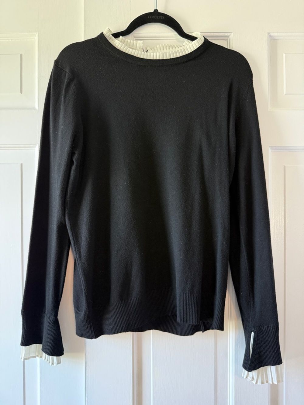 Milano Black Top with White Pleated Collar